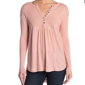 Sweet Romeo Waffle Knit Oversized Henley In Blush